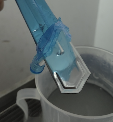不锈钢除蓝膜除胶：水性加温工艺的四个关键问题